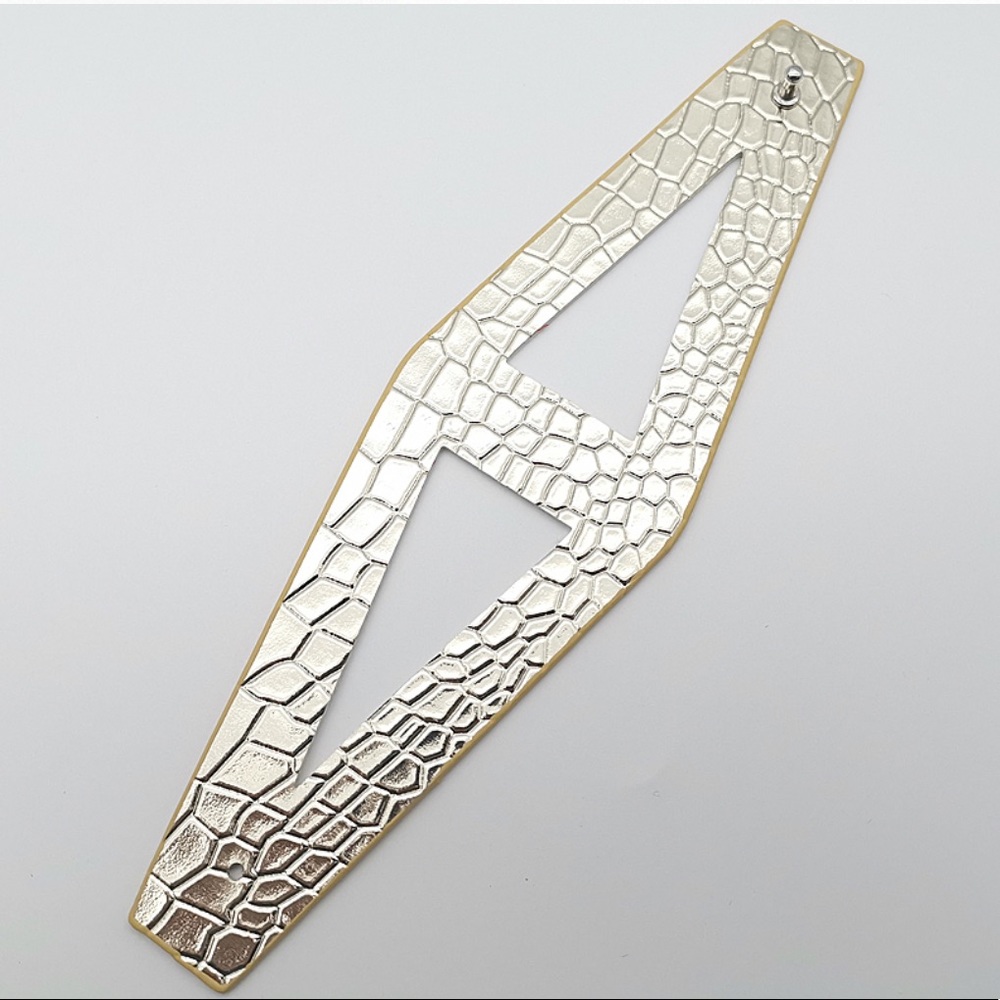 Croc Embossed Gold Eco Leather Cuff Bracelet - Picture 3 of 9